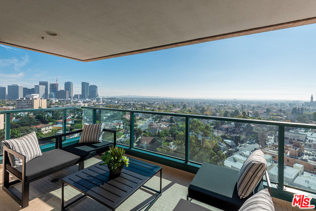 10490 Wilshire Blvd Unit: 1103