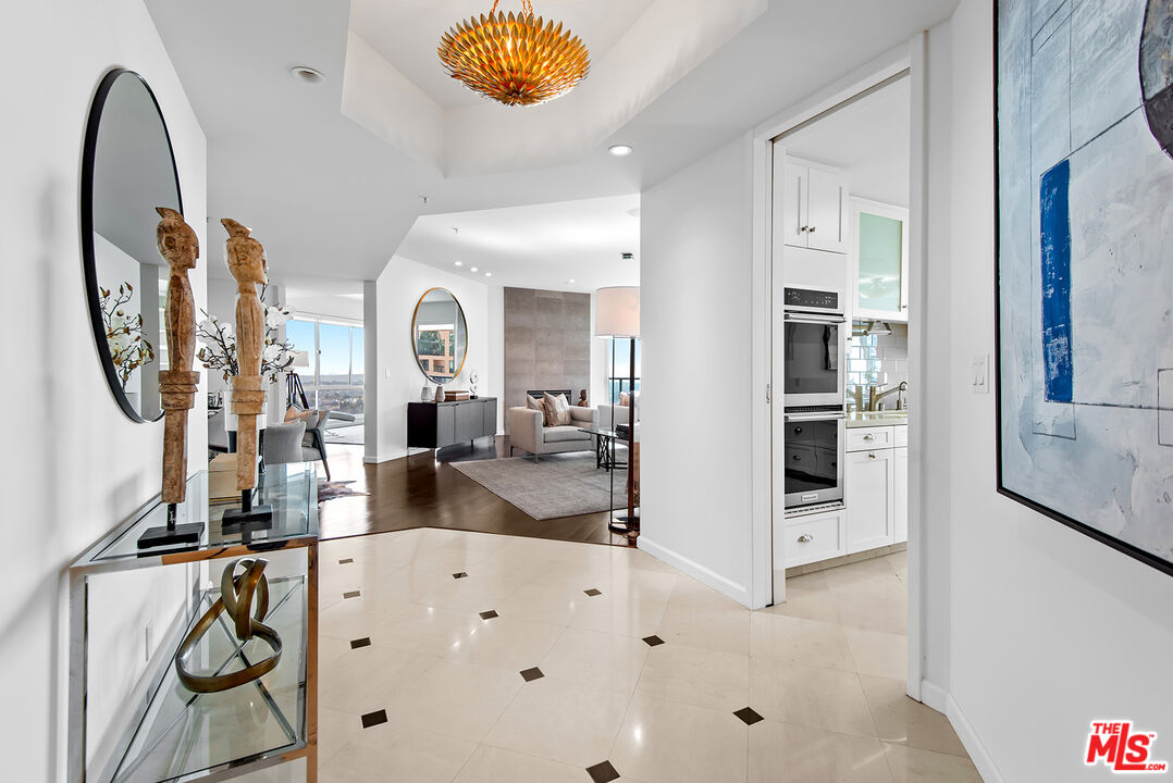 10490 Wilshire Blvd Unit: 1103