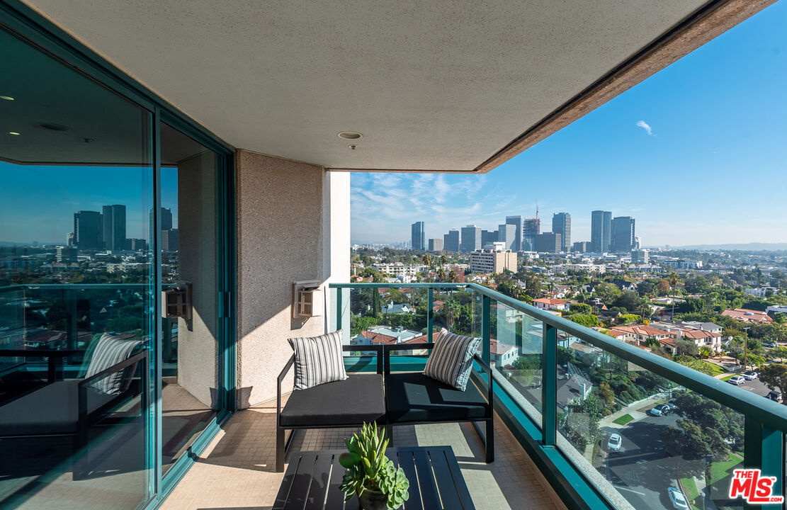 10490 Wilshire Blvd Unit: 1103
