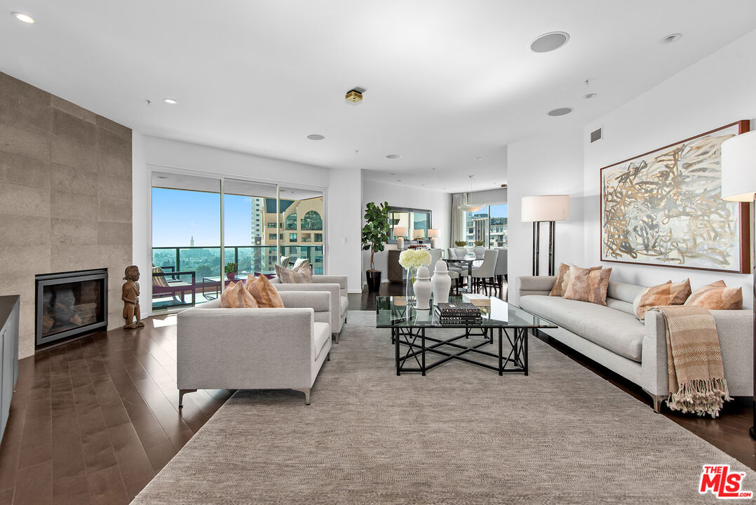 10490 Wilshire Blvd Unit: 1103
