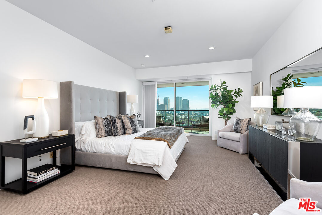 10490 Wilshire Blvd Unit: 1103