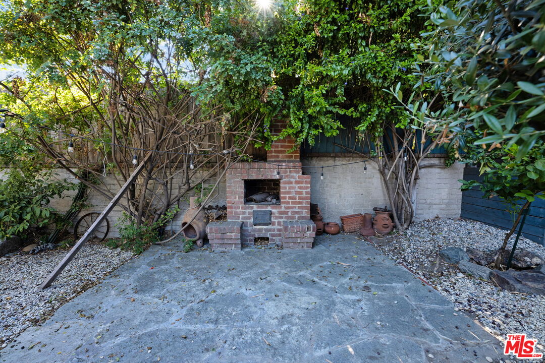 2131 Canyon Dr
