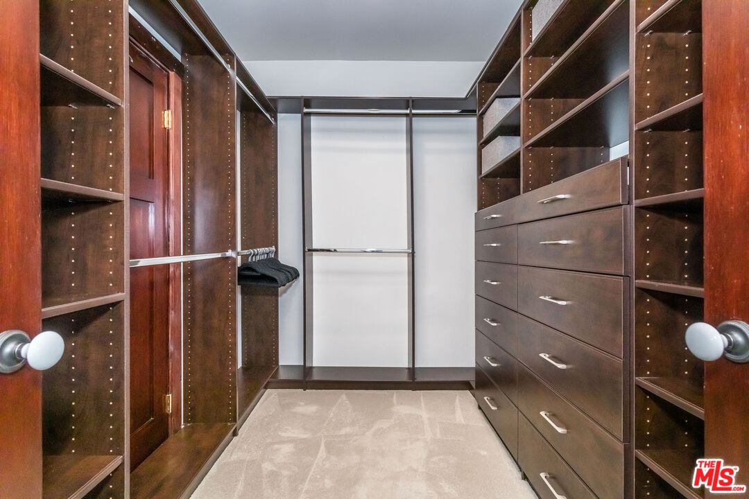 8550 Holloway Dr Unit: 402