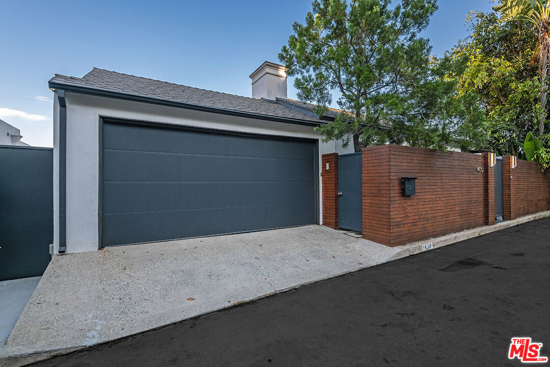 1430 Miller Dr
