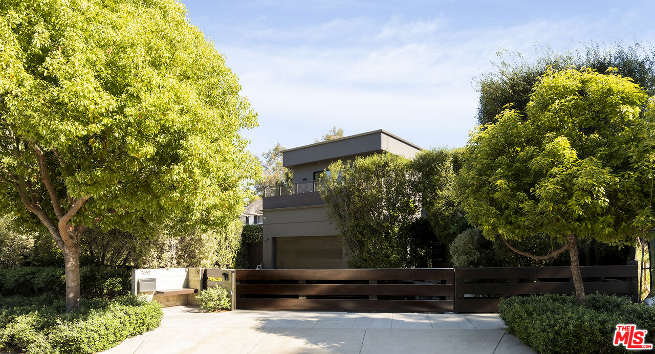 2852 Forrester Dr