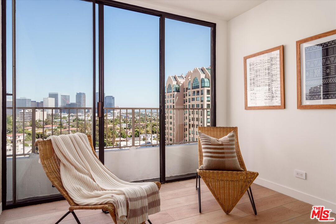 10501 Wilshire Blvd Unit: 1205