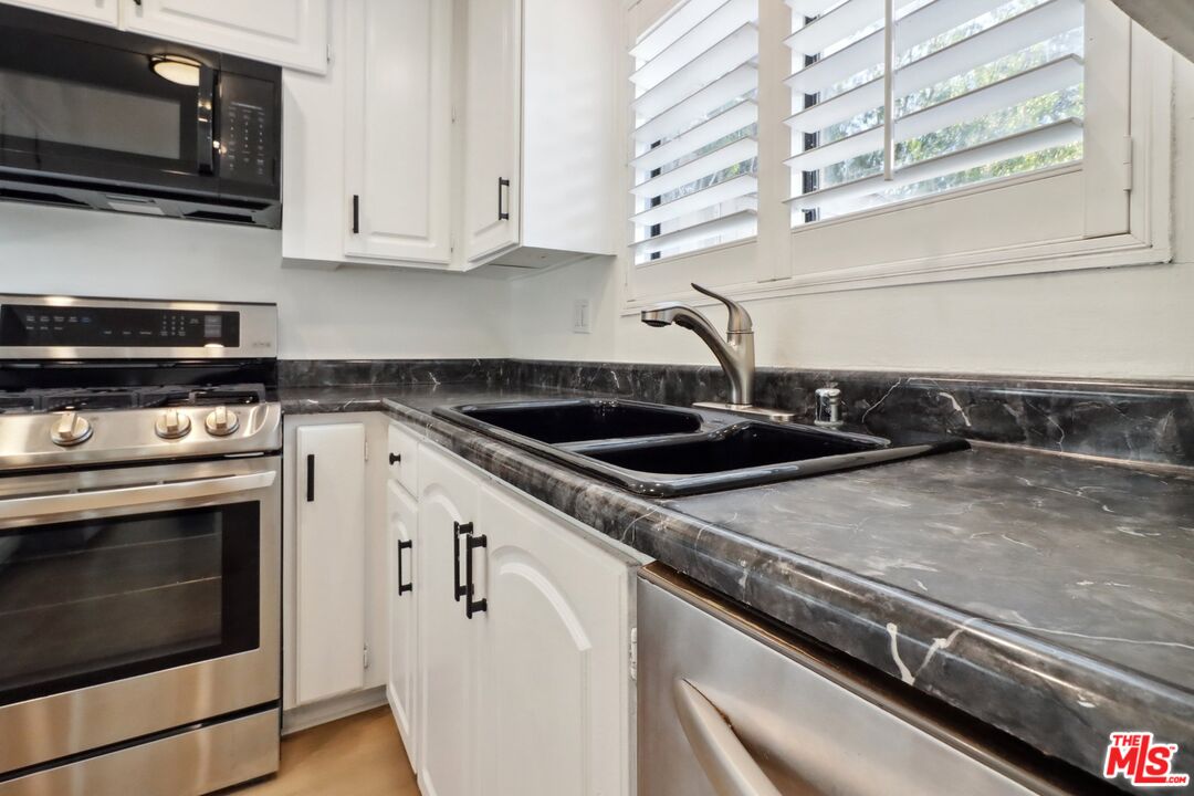 17503 Prondall Ct
