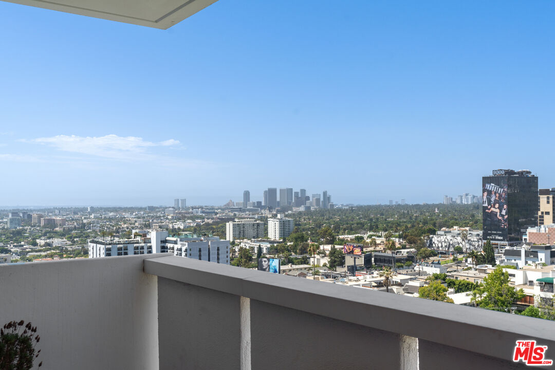8787 Shoreham Dr Unit: 1001