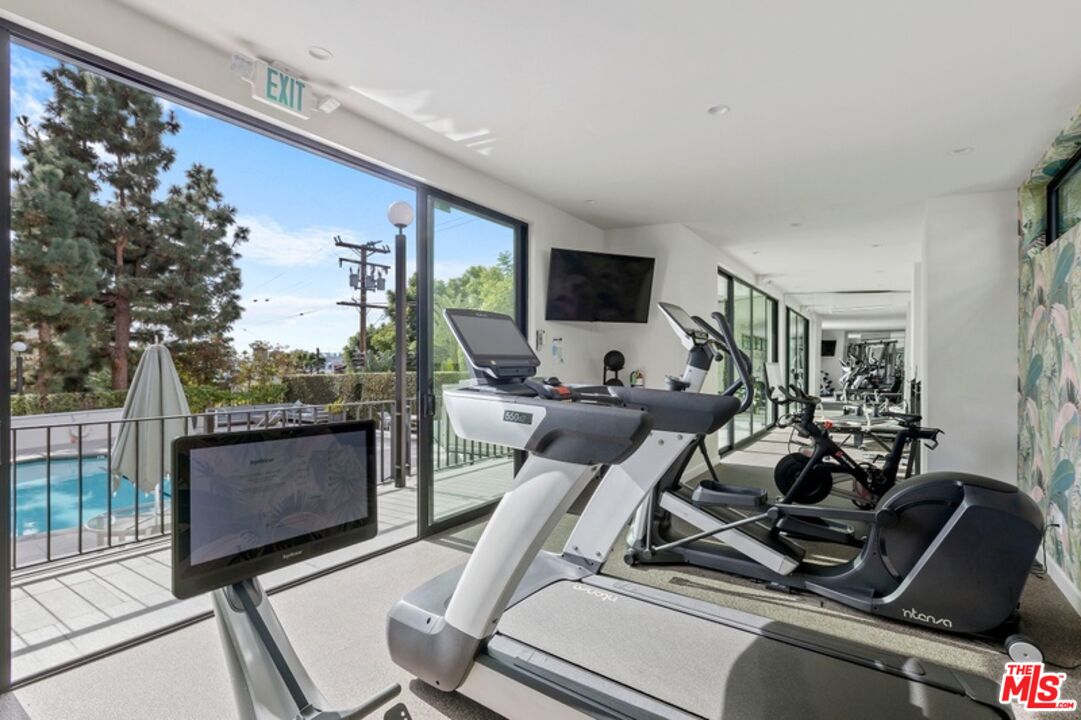 8787 Shoreham Dr Unit: 1001