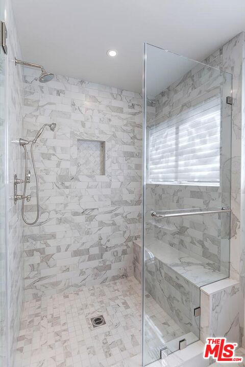 517 N Linden Dr