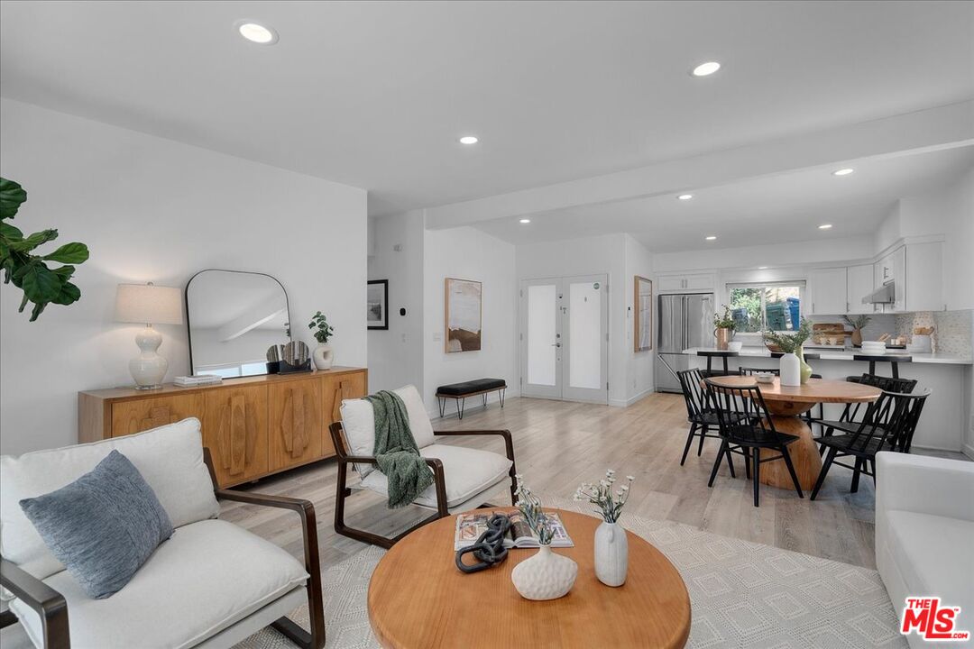 4522 Ensenada Dr