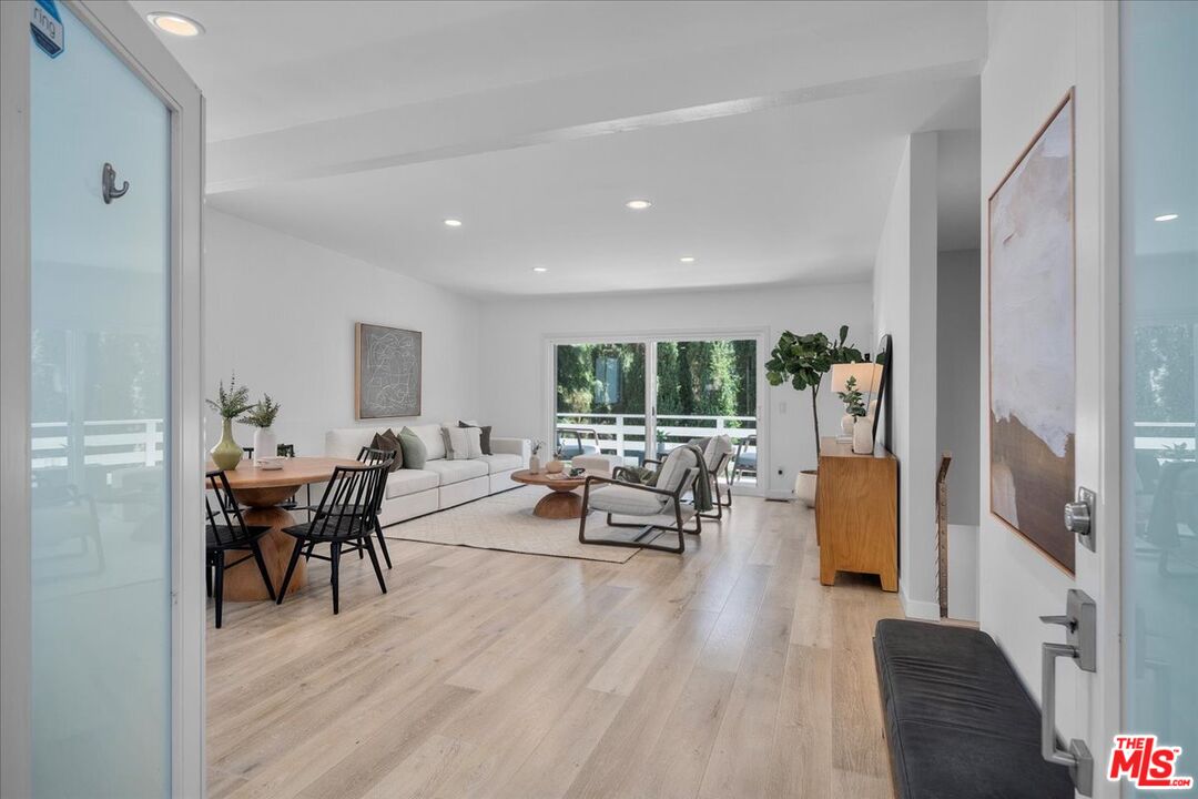 4522 Ensenada Dr
