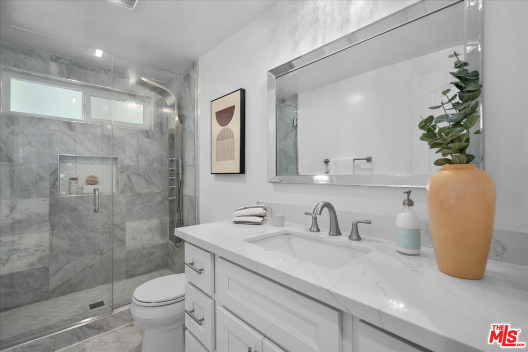 4522 Ensenada Dr
