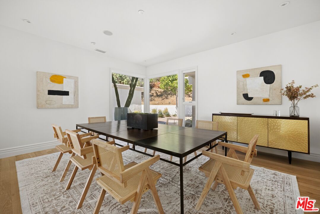1625 Loma Vista DR