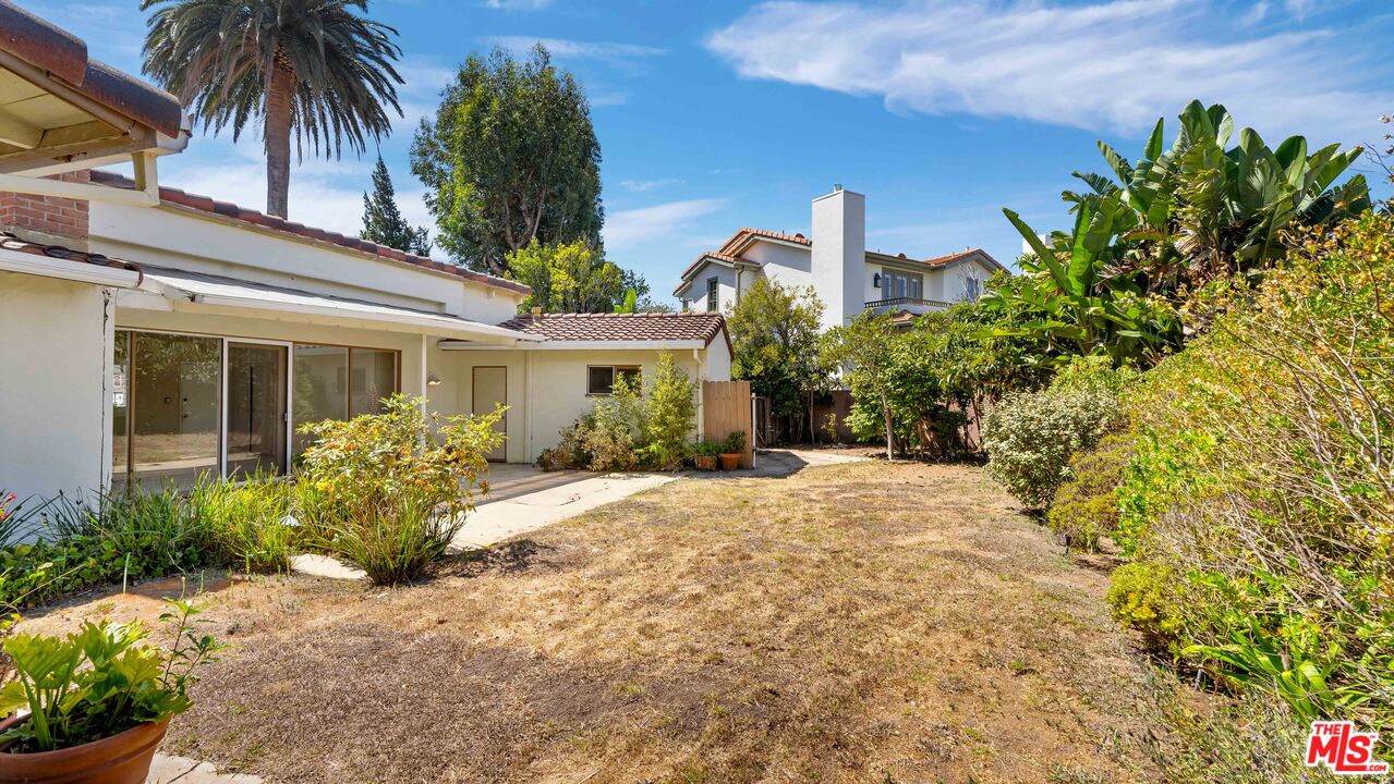 347 Aderno Way
