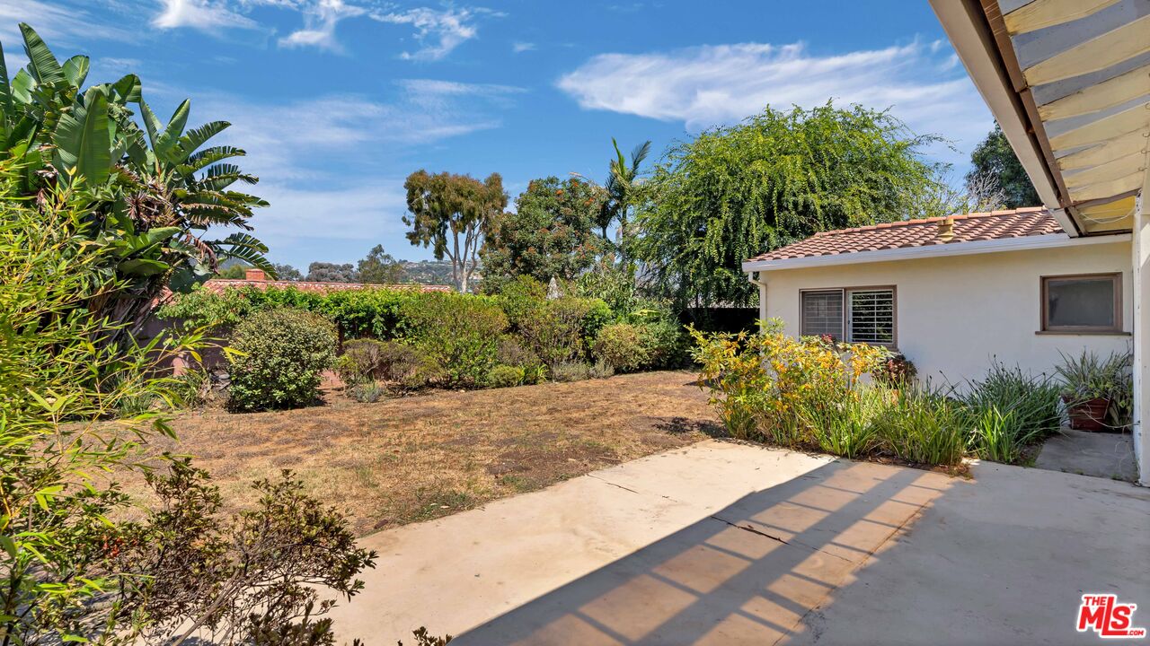 347 Aderno Way
