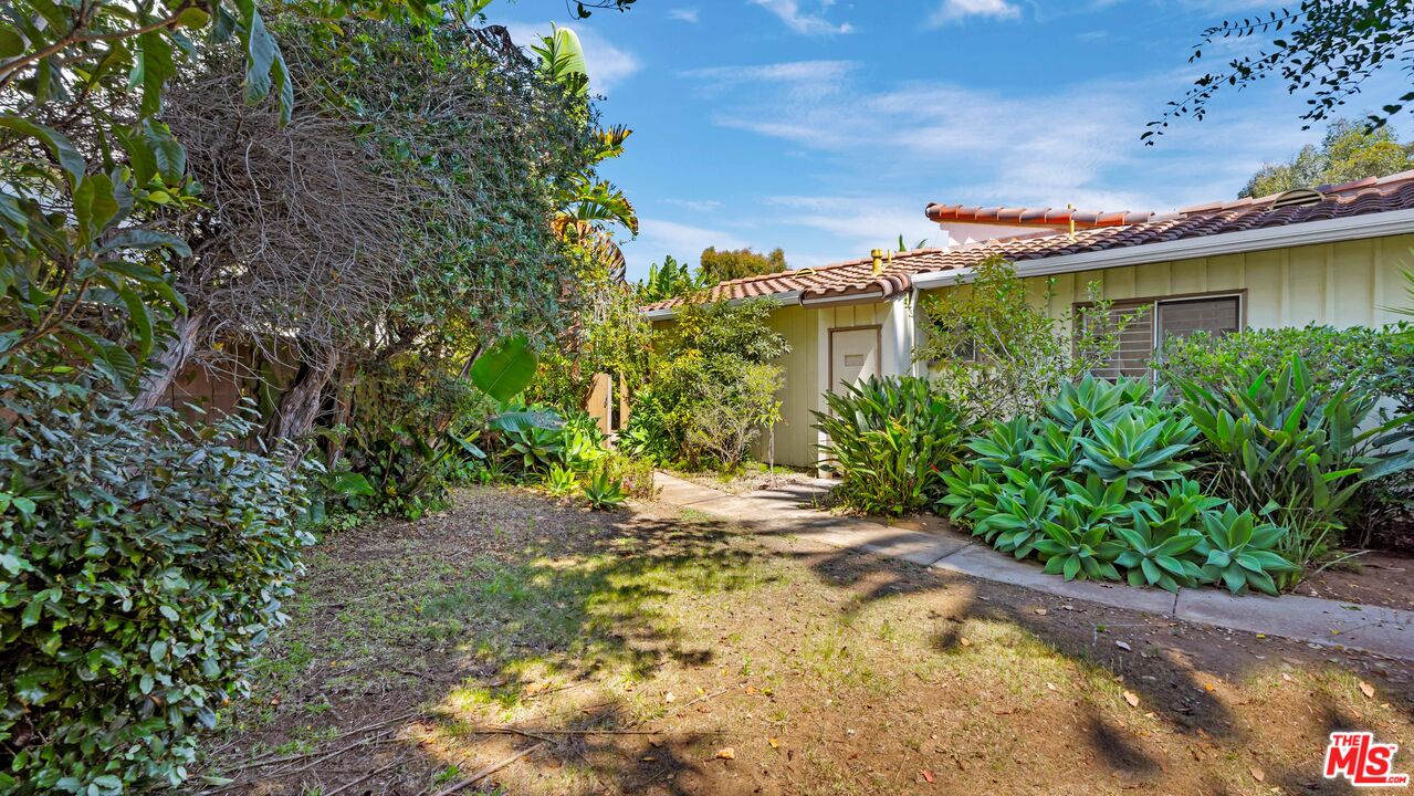 347 Aderno Way