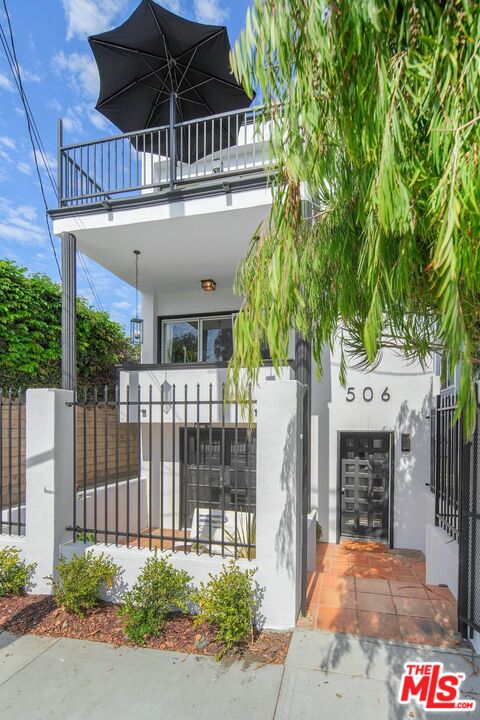 506 Boccaccio Ave