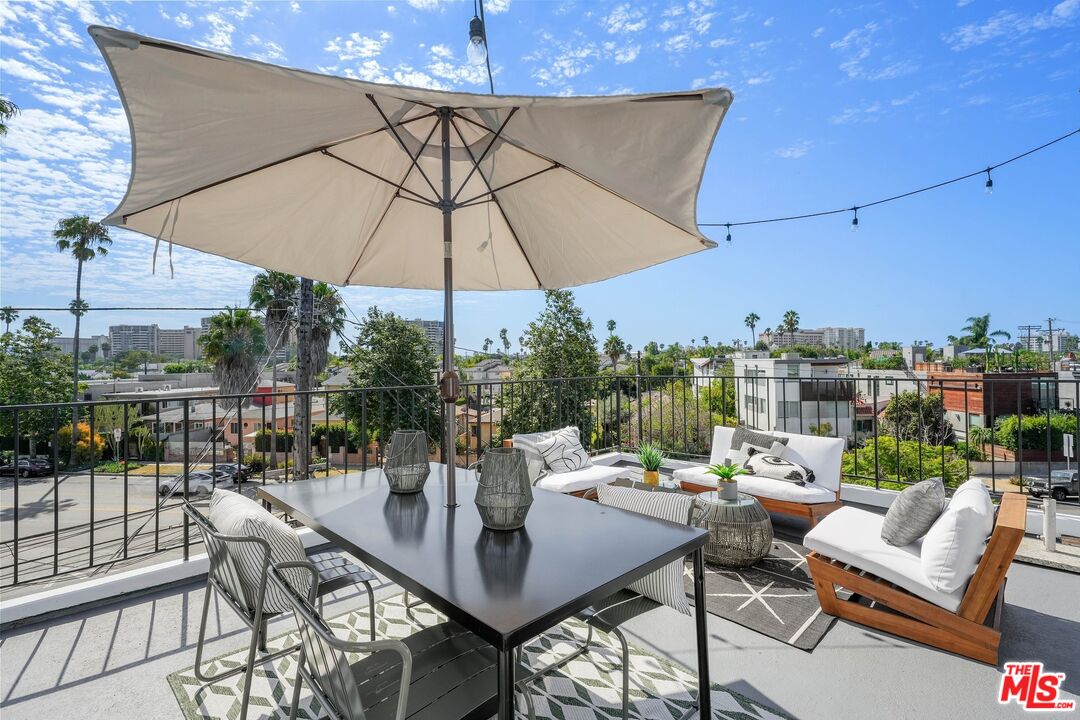 506 Boccaccio Ave