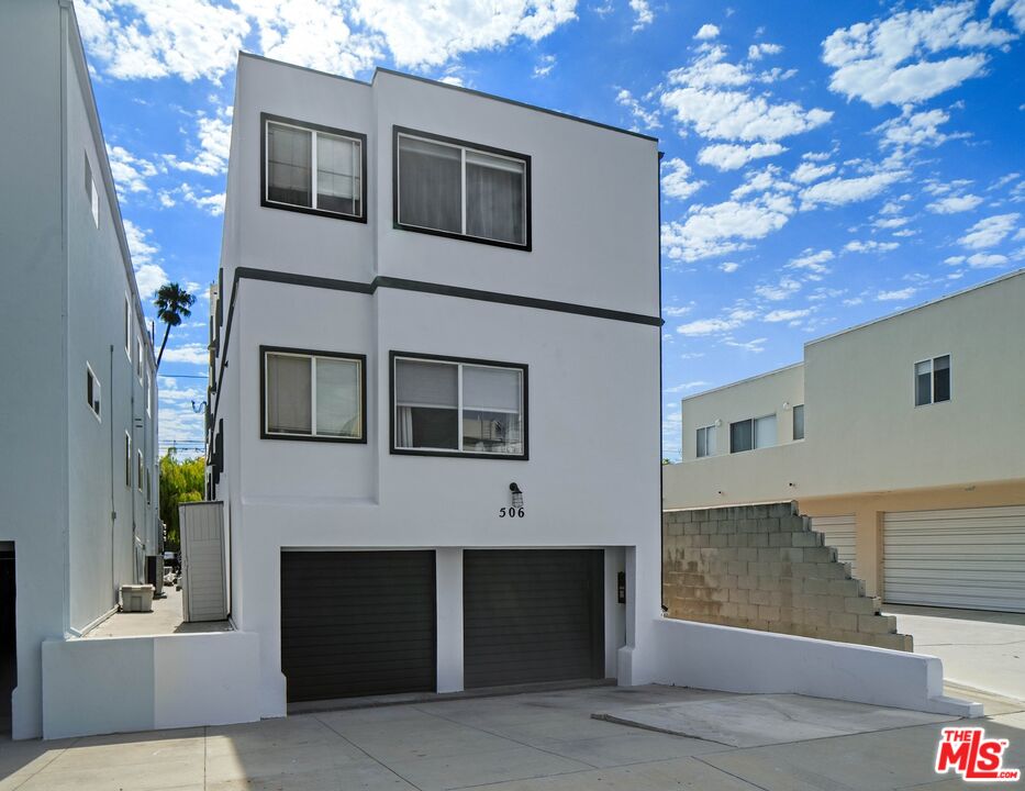 506 Boccaccio Ave