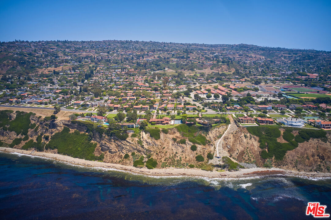 1744 Paseo Del Mar