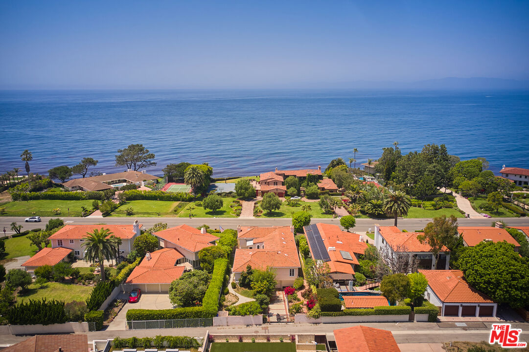 1744 Paseo Del Mar