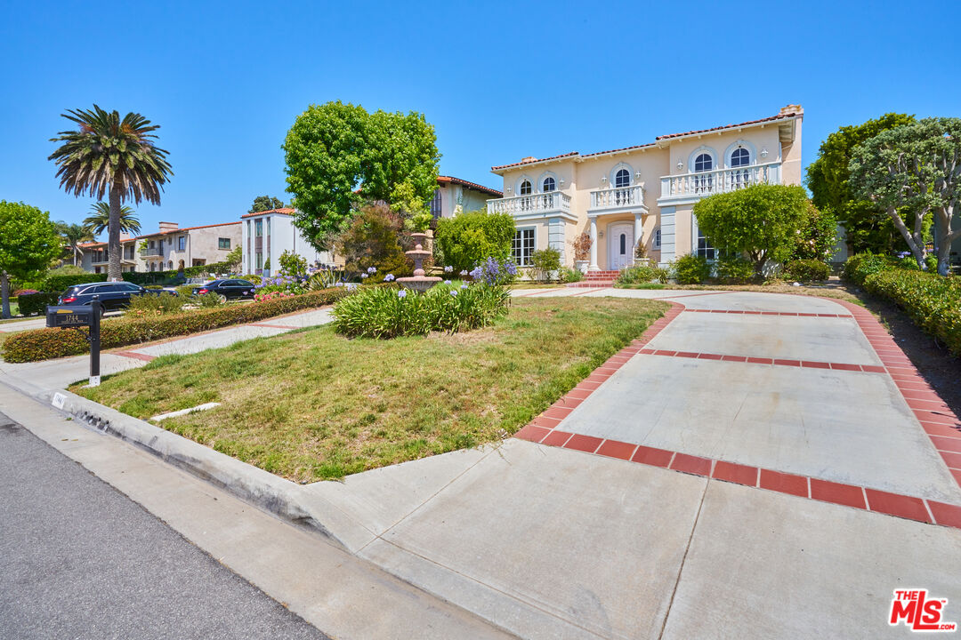 1744 Paseo Del Mar