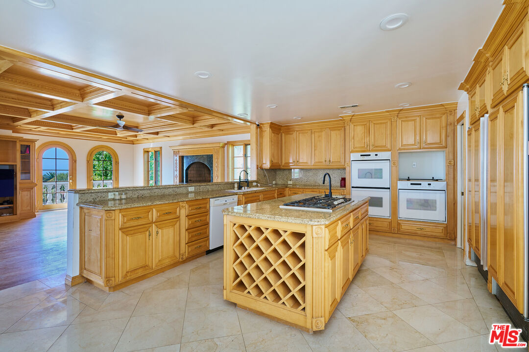 1744 Paseo Del Mar