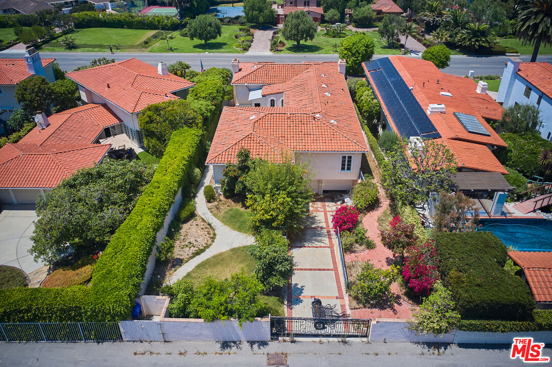 1744 Paseo Del Mar