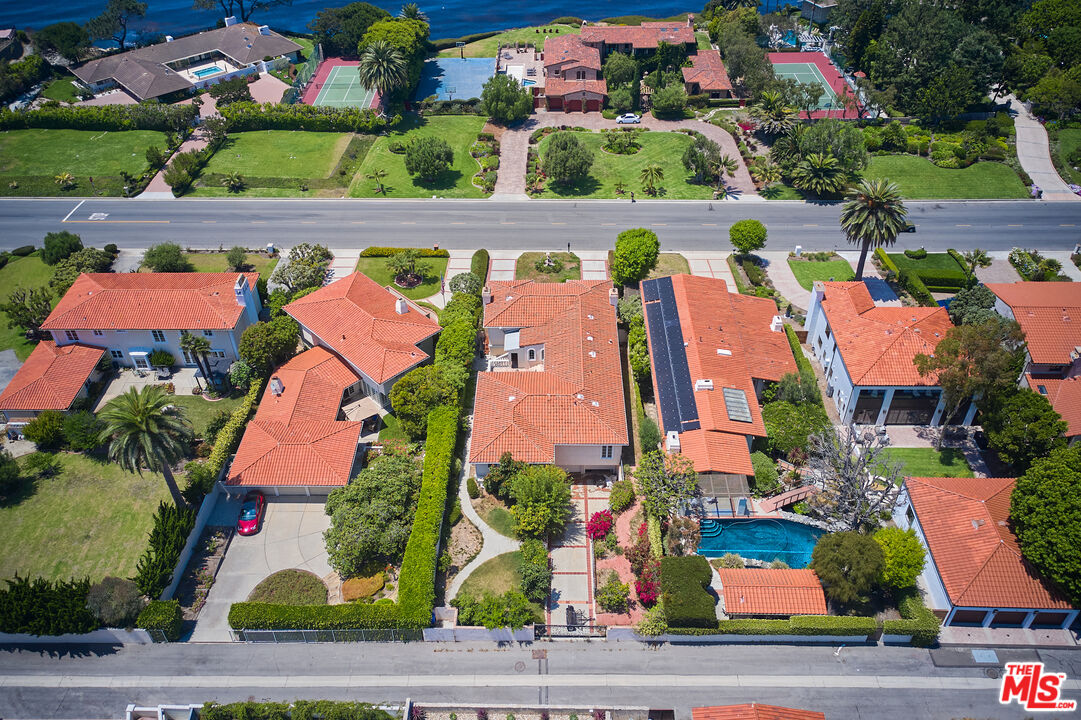 1744 Paseo Del Mar