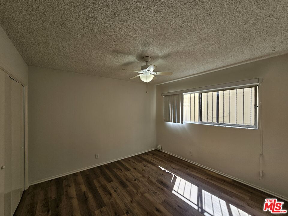 928 N Ogden Dr Unit: 1