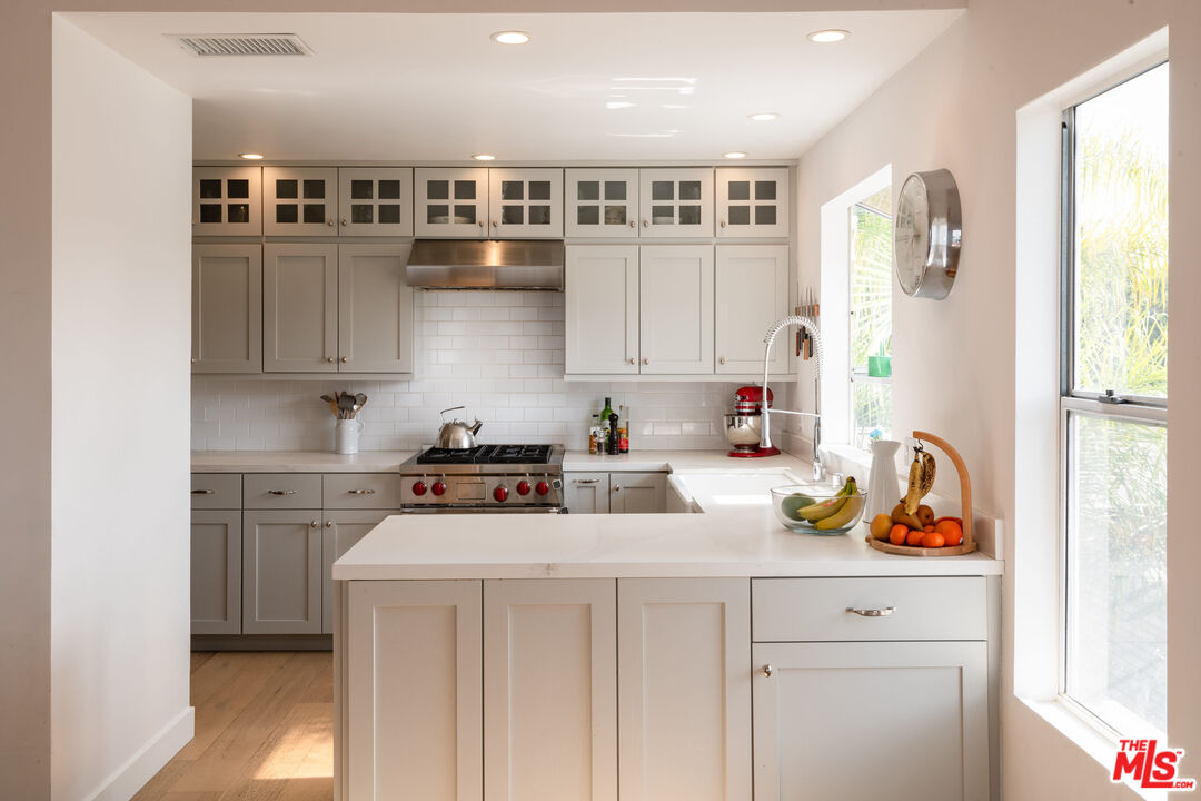 2222 5th St Unit: 302
