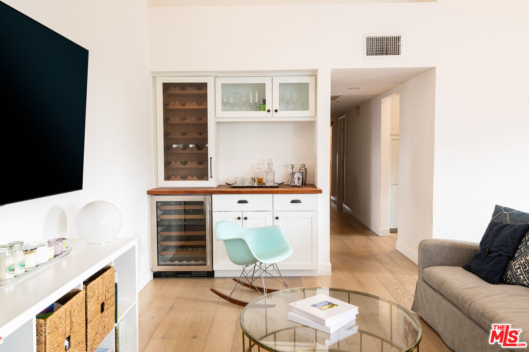 2222 5th St Unit: 302