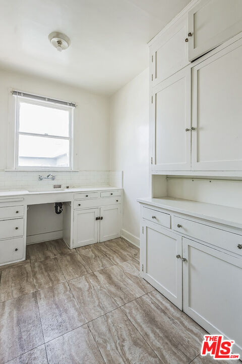1282 Queen Anne Pl Unit: Unit 2