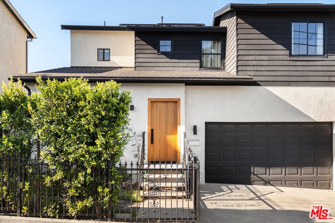 3091 Chadwick Dr