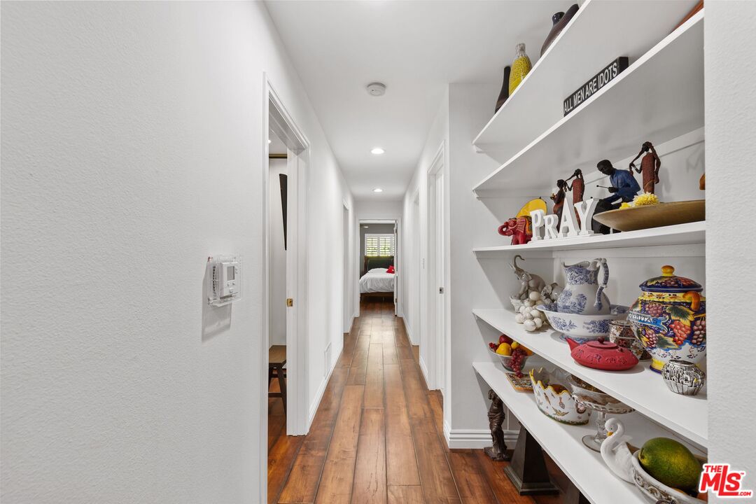 5204 Bedford Ave