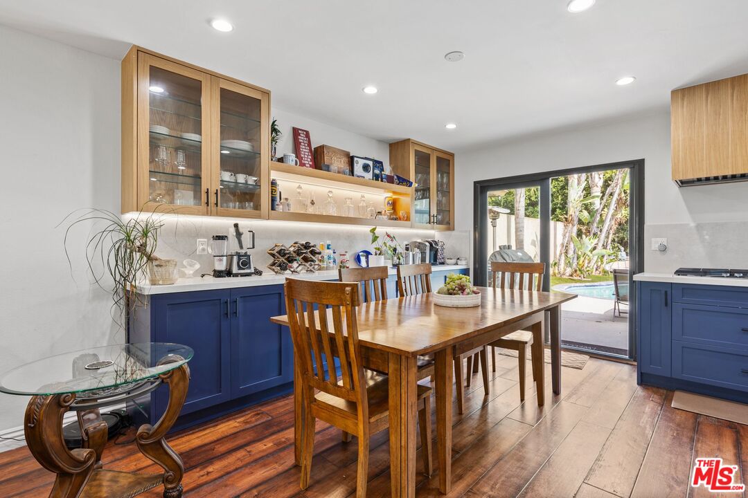 5204 Bedford Ave