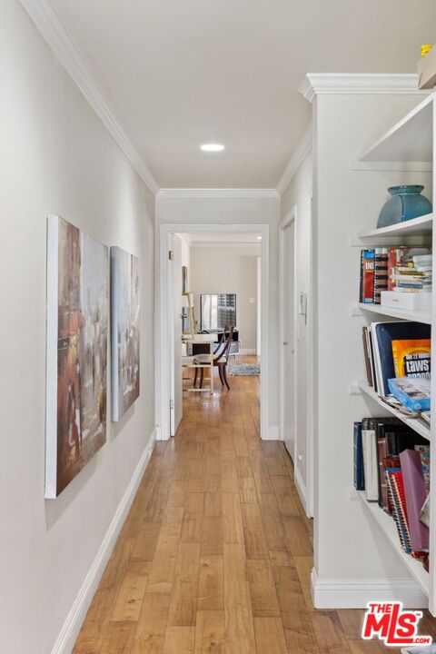 5204 Bedford Ave