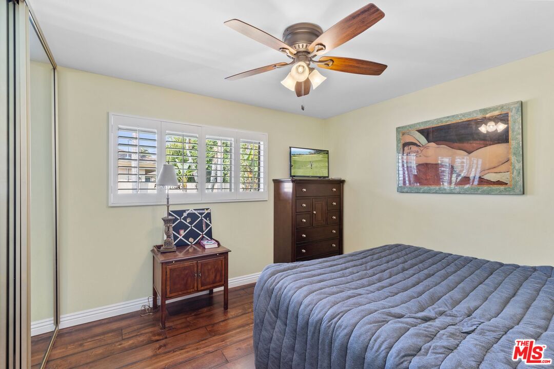 5204 Bedford Ave