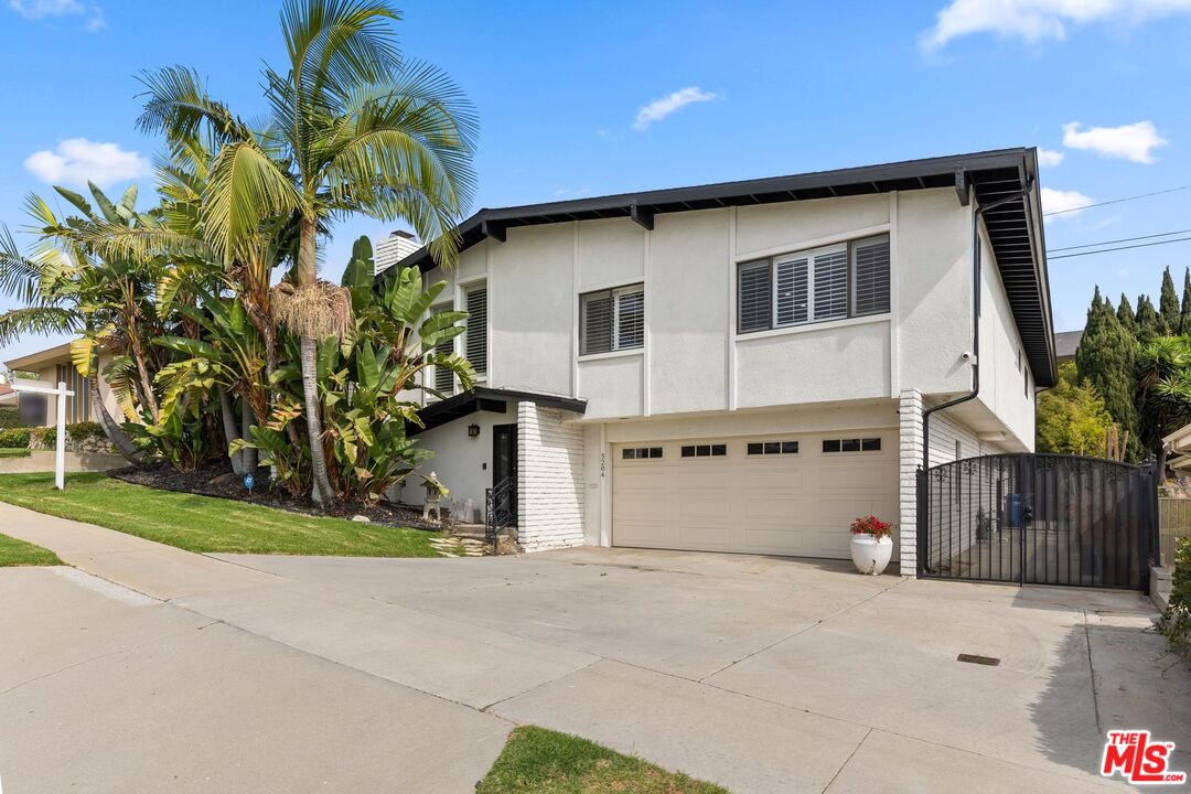 5204 Bedford Ave