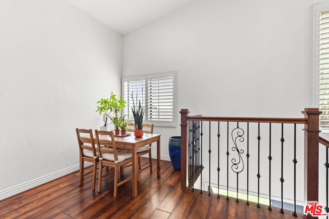 5204 Bedford Ave