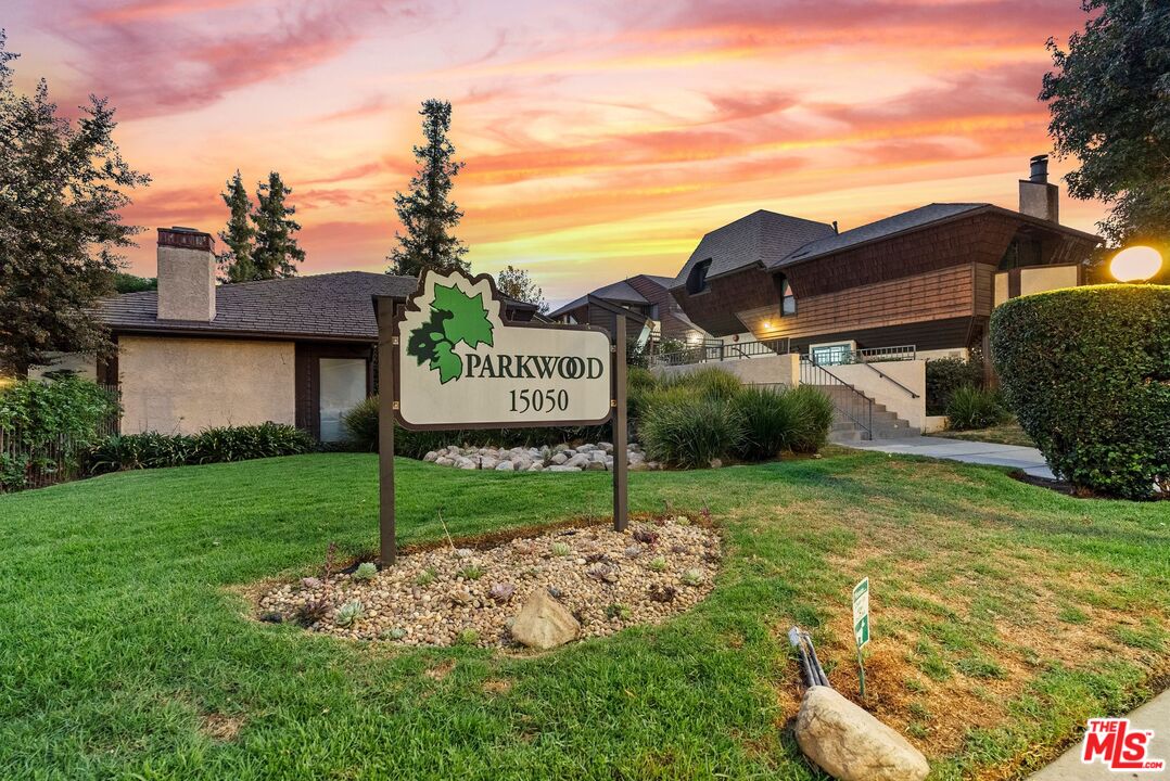 15050 Sherman Way Unit: 140
