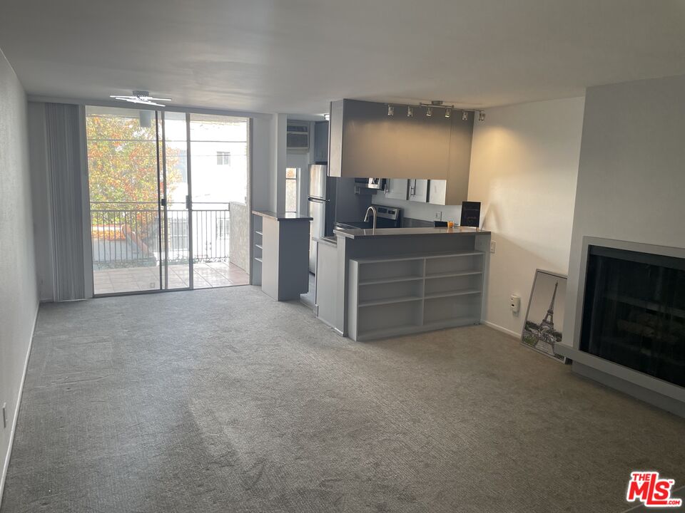 6151 Orange St Unit: 204