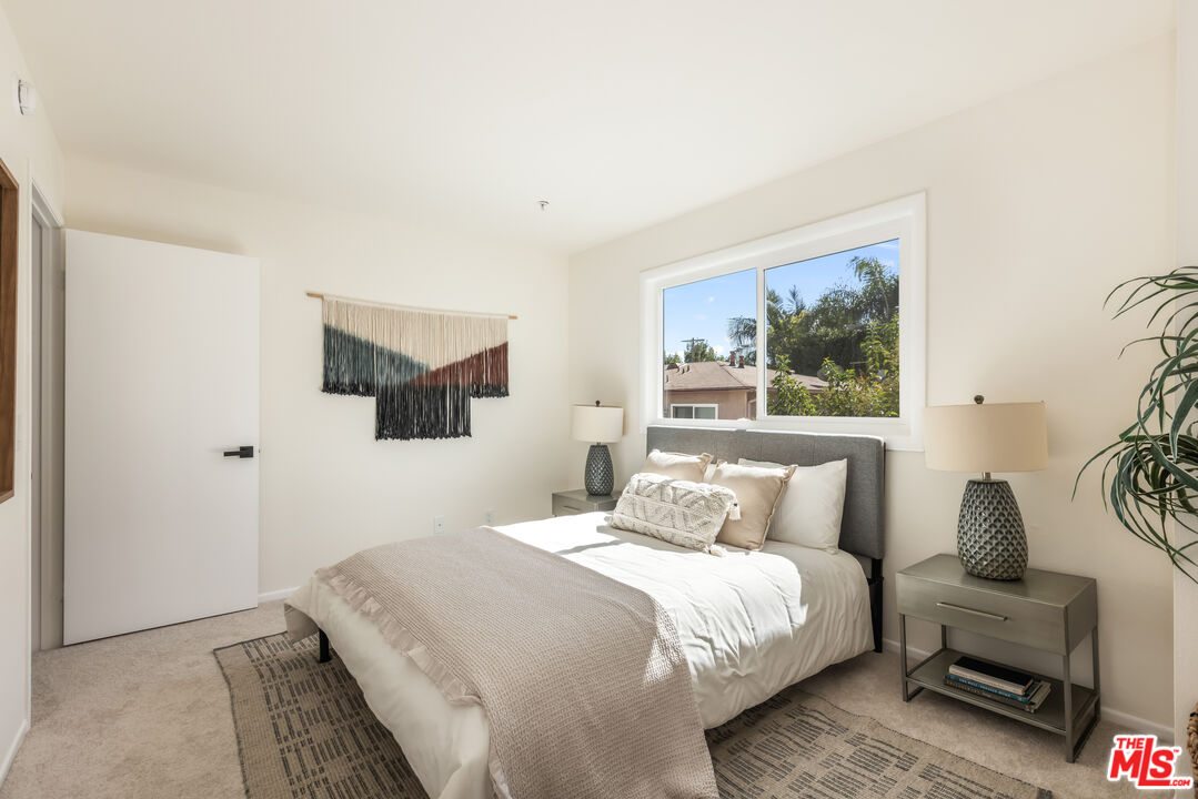 4511 Murietta Ave Unit: 6