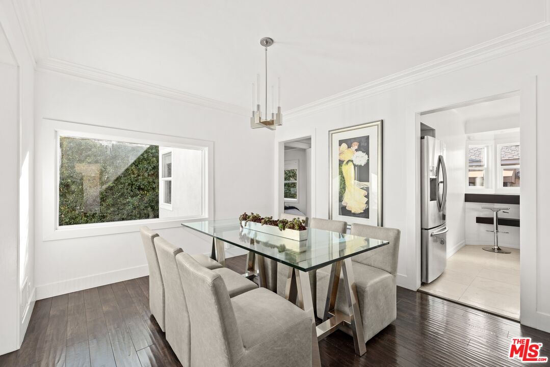 3318 Troy Dr