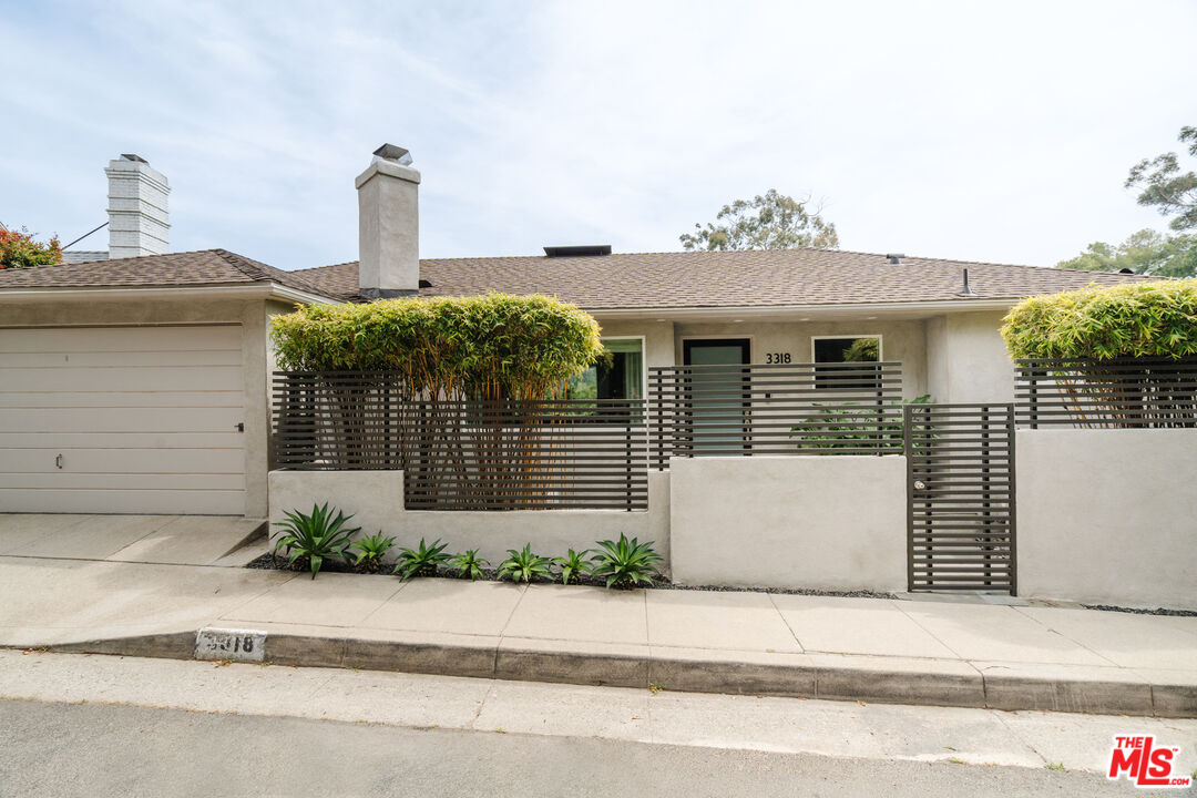 3318 Troy Dr