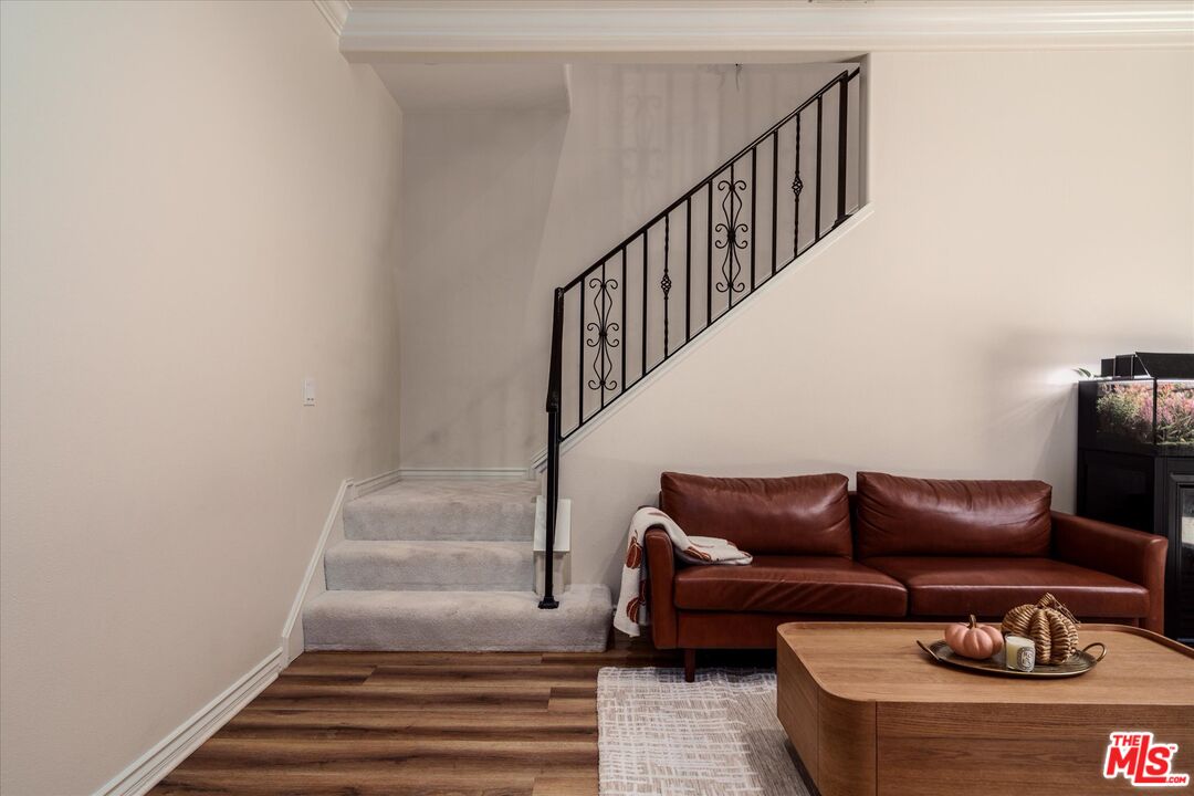 6924 Valmont St Unit: 10