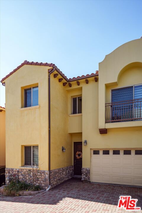 6924 Valmont St Unit: 10