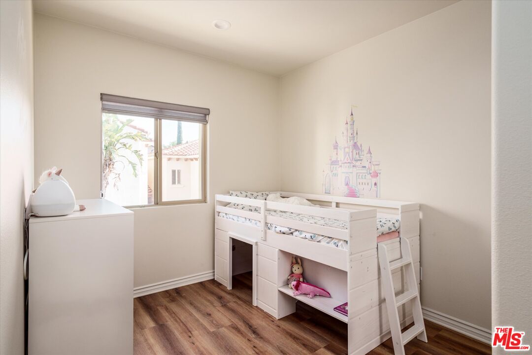 6924 Valmont St Unit: 10
