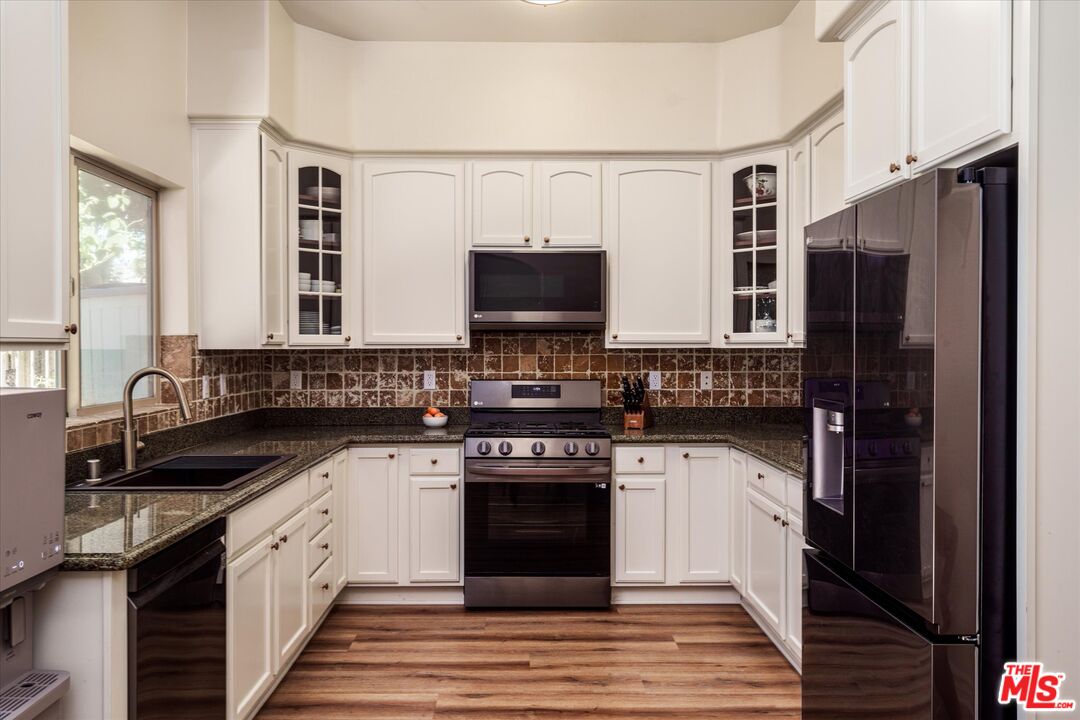 6924 Valmont St Unit: 10